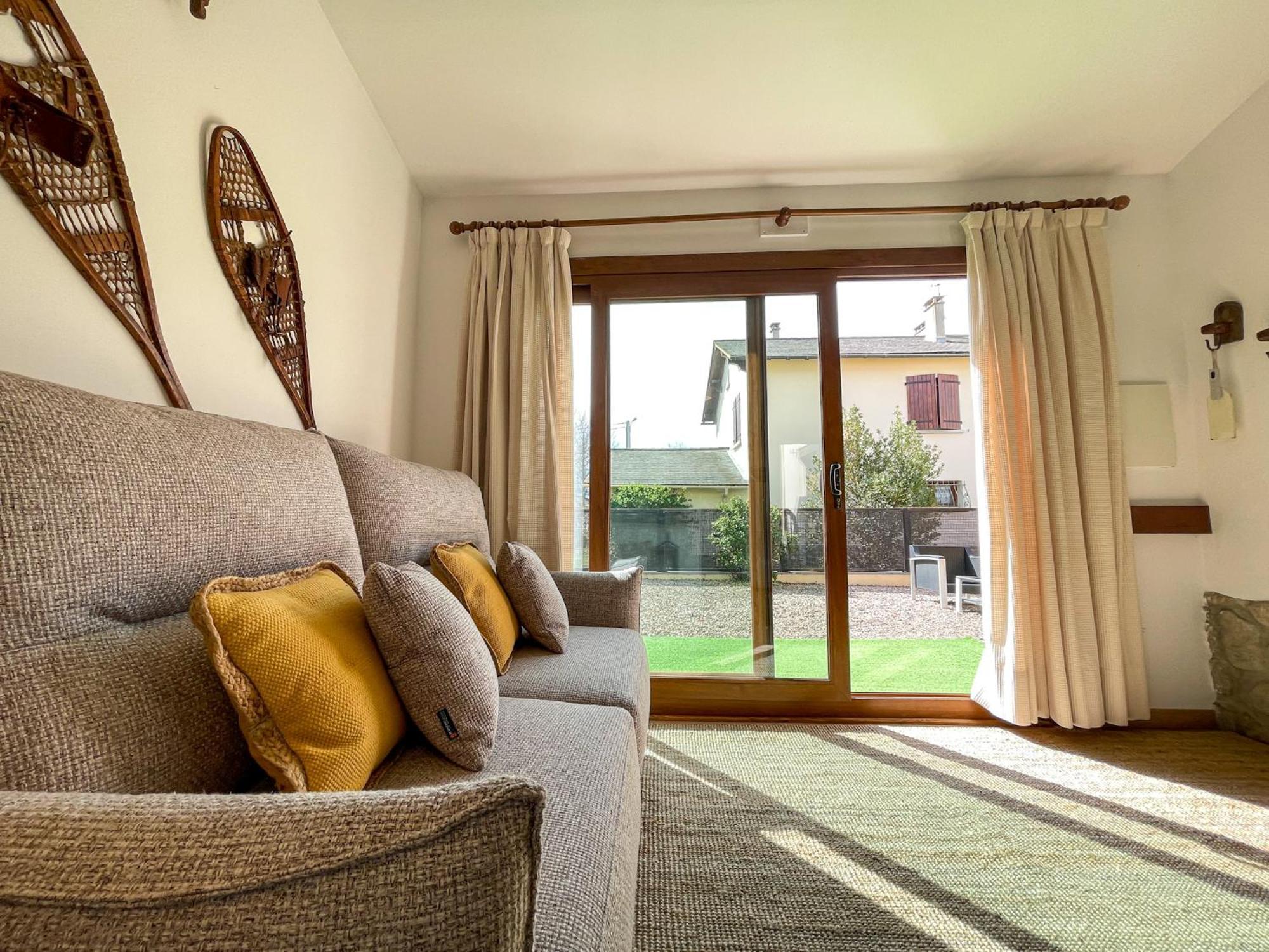 הוילה בורג-מדאם Bonita Casa. Gran Jardin. Con Wifi. מראה חיצוני תמונה