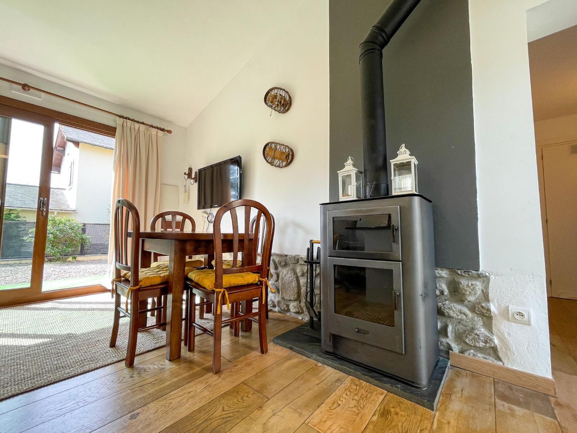 הוילה בורג-מדאם Bonita Casa. Gran Jardin. Con Wifi. מראה חיצוני תמונה
